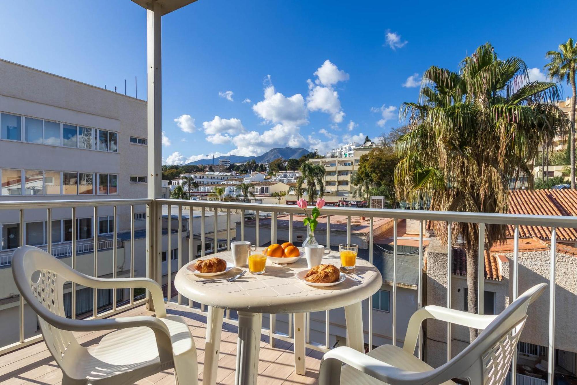 Carihuela Palace 417 By Ivi Real Estate Torremolinos Exterior photo