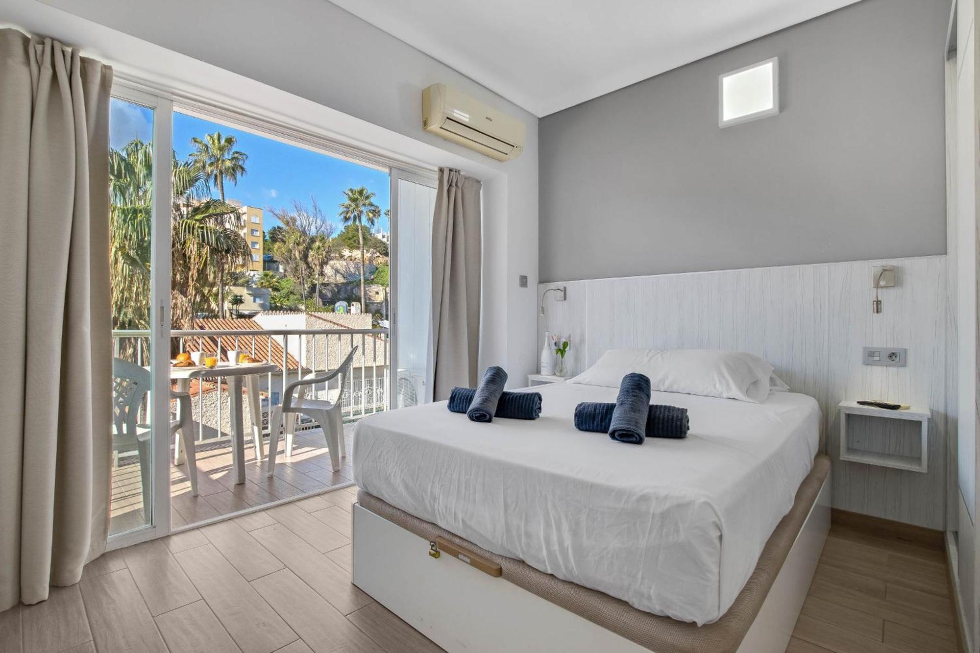 Carihuela Palace 417 By Ivi Real Estate Torremolinos Exterior photo